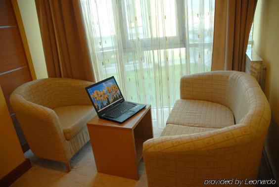 فندق فندق سيزار بانيا لوكا الغرفة الصورة